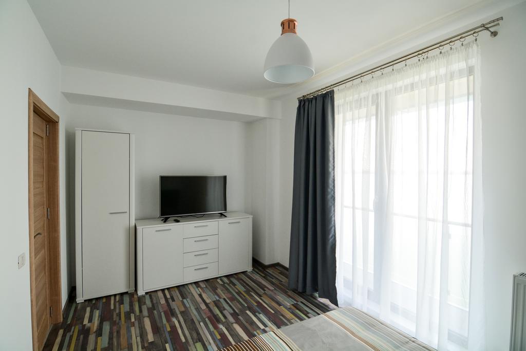 Lake View Apartment Mamaia